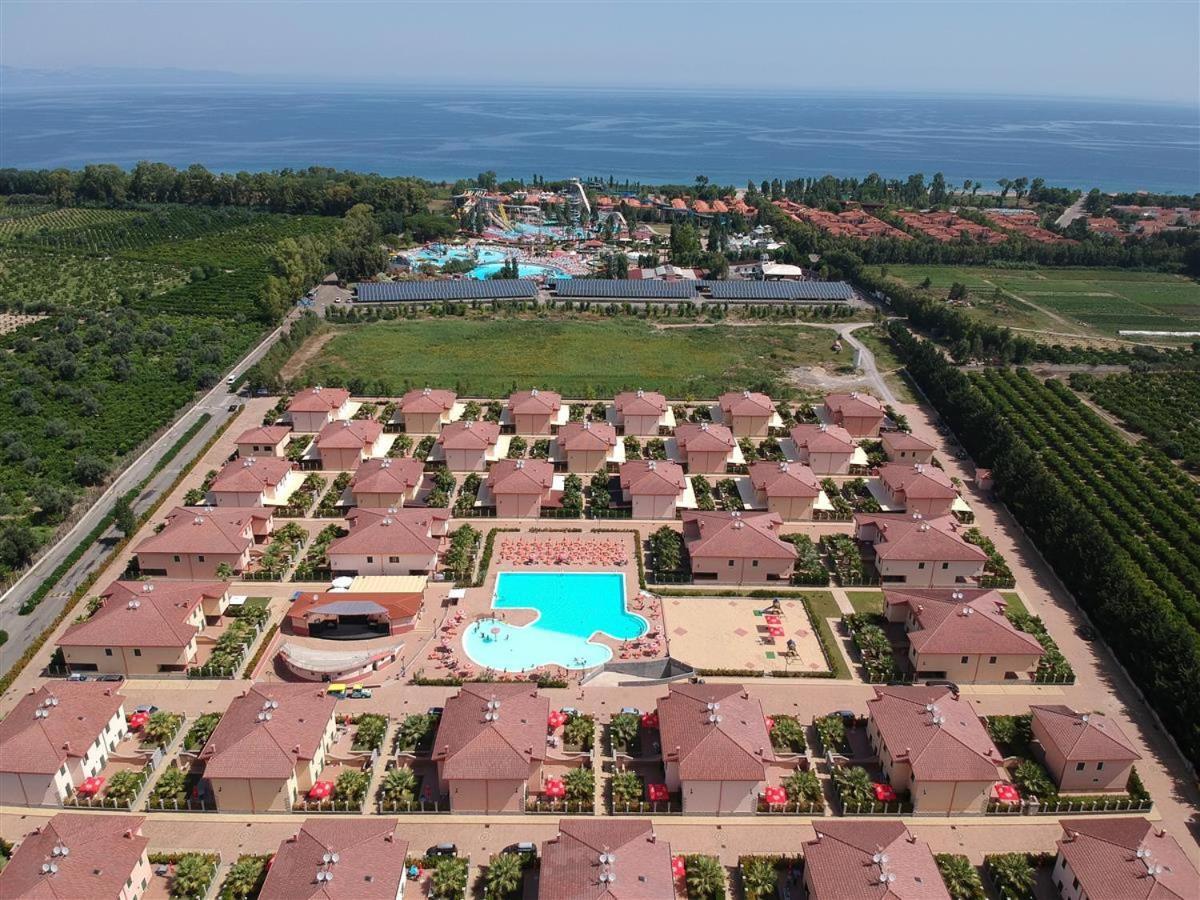 Residence Afrodite Сольфара-Маре Экстерьер фото
